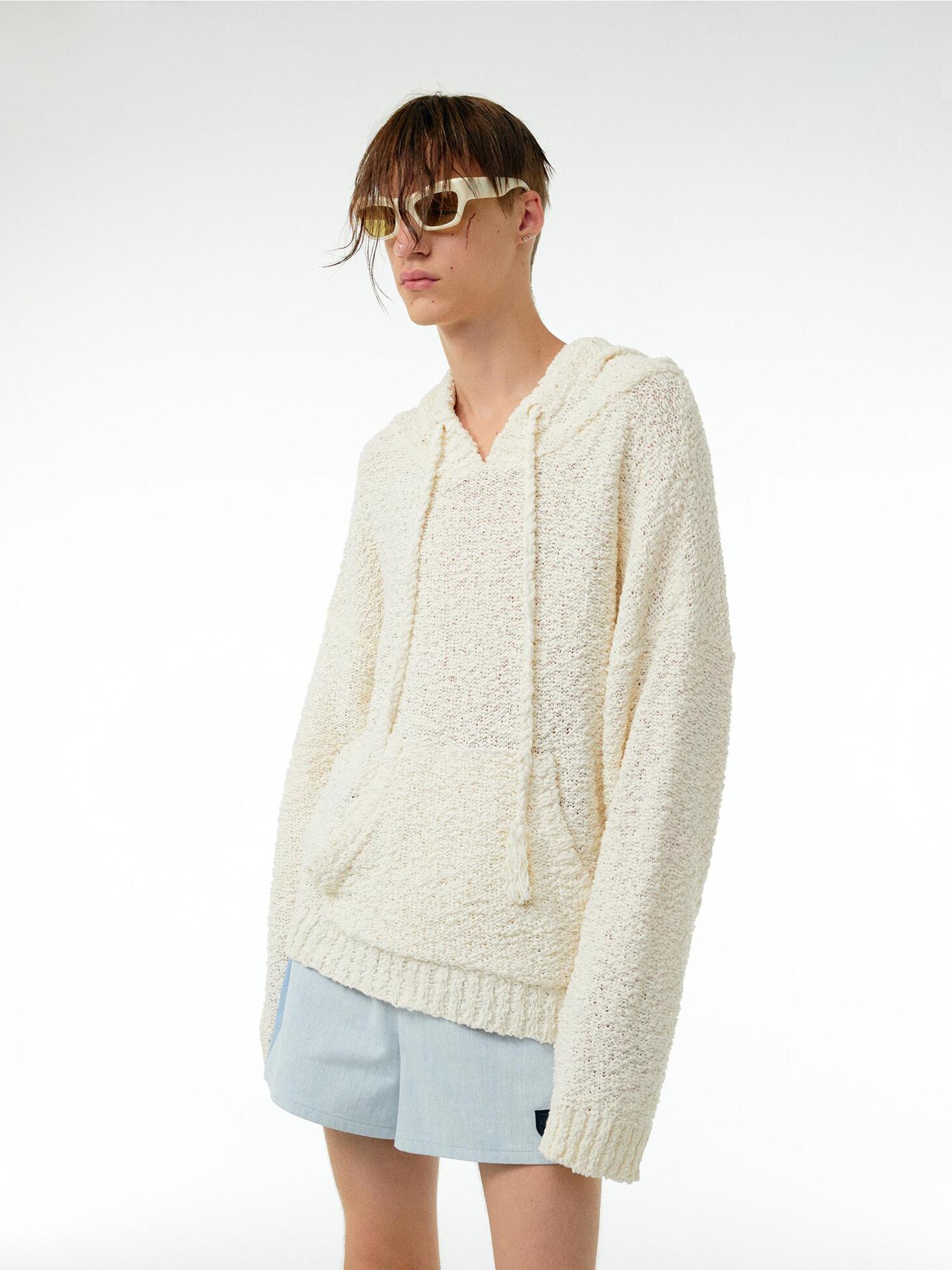 Oversized reverse knitting hoodie / Ivory