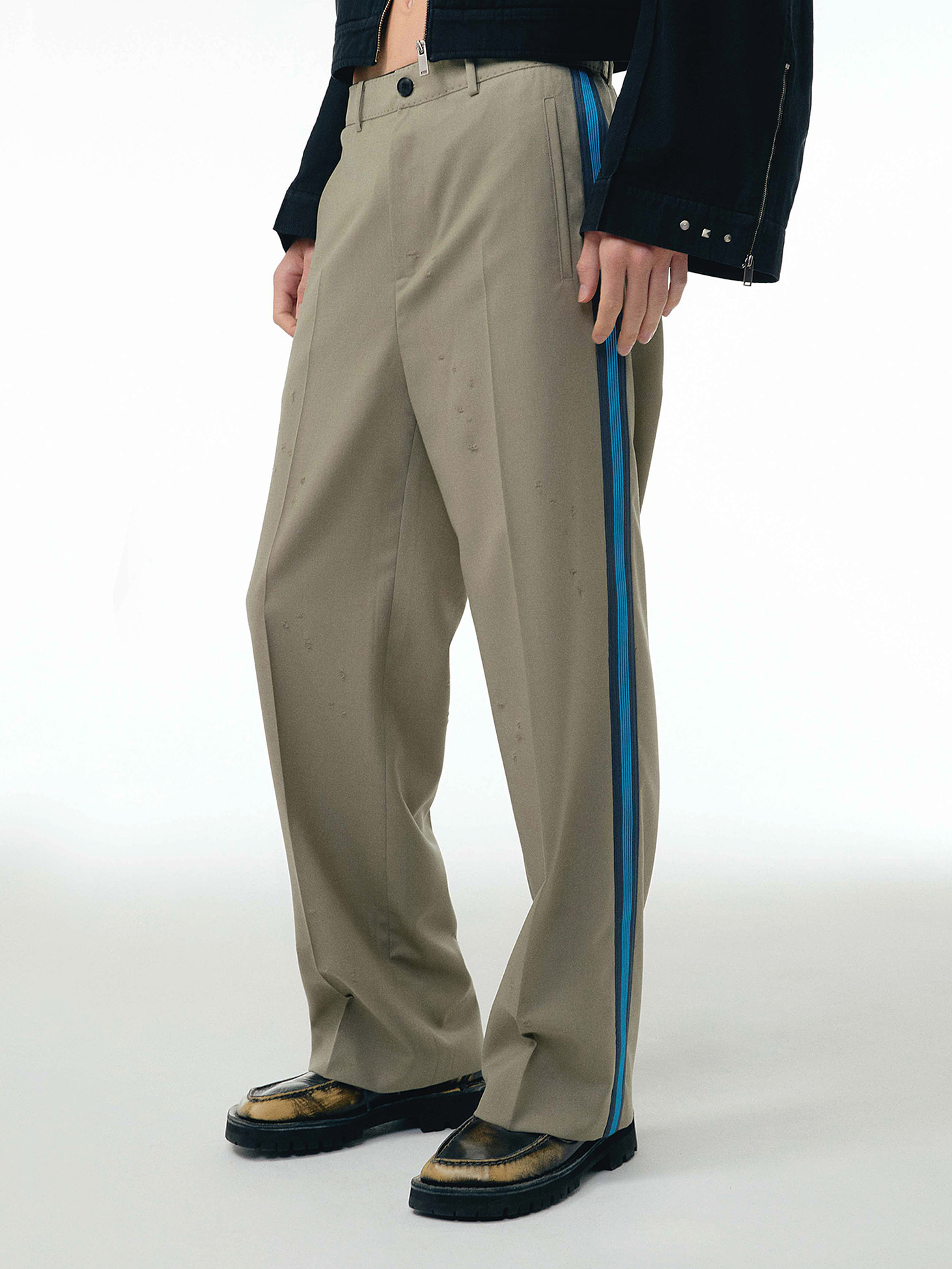 Ripped side-stripe trousers / Beige
